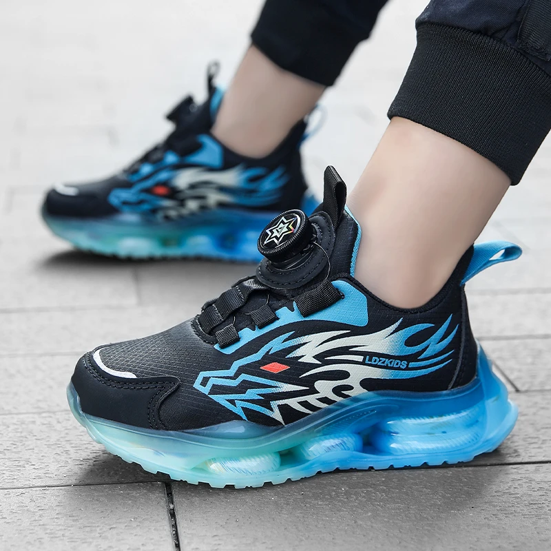 卡酷黄蜂童鞋男童6-12岁儿童运动鞋气垫软底春秋皮面防水跑步鞋子