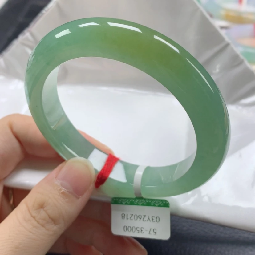 【闪购商品】翡翠手镯未镶嵌57➕