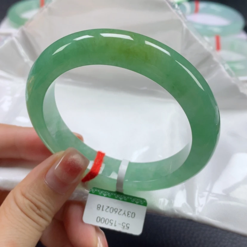 【闪购商品】翡翠手镯未镶嵌55圈