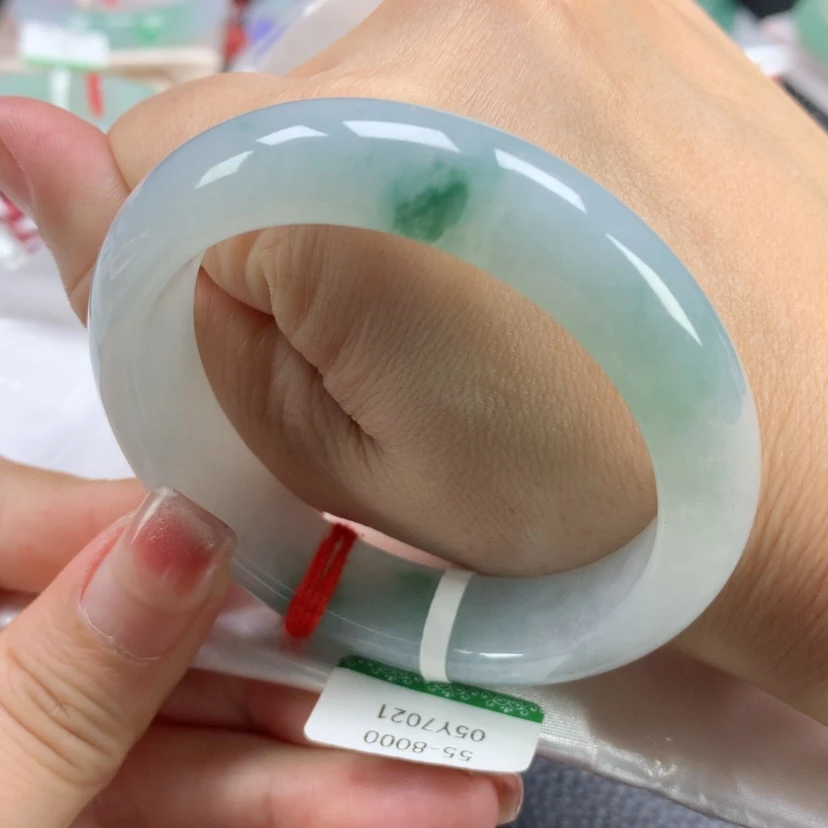 【闪购商品】翡翠手镯未镶嵌55圈