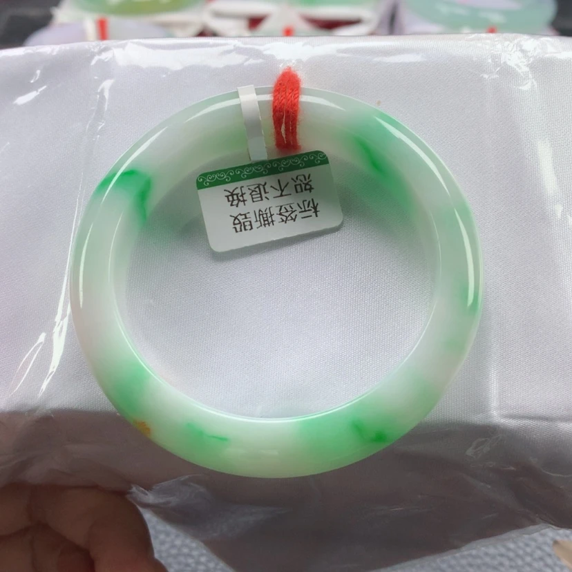 【闪购商品】翡翠手镯未镶嵌54正