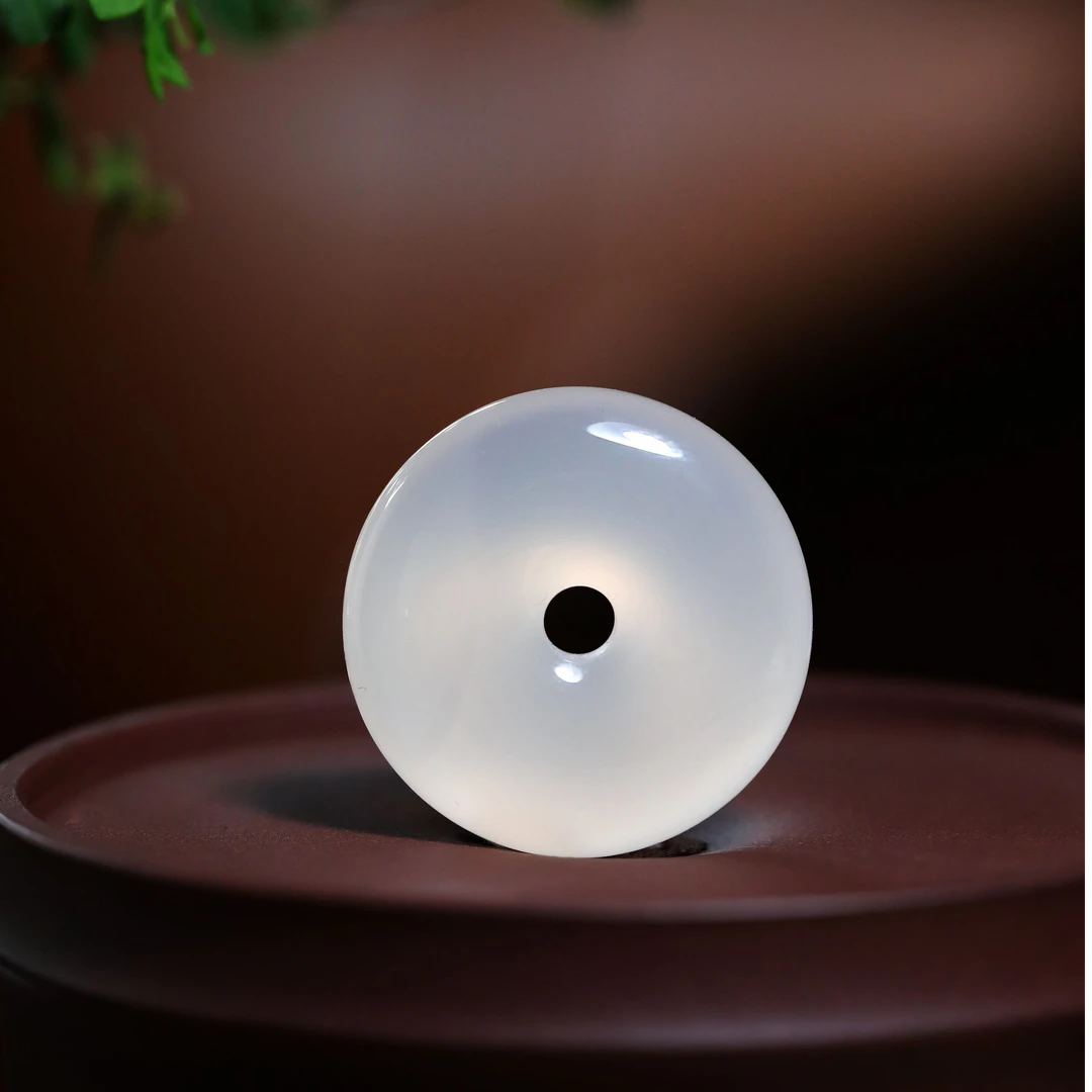 天然玛瑙平安扣吊坠水润冰透多样性发货（不含绳子）