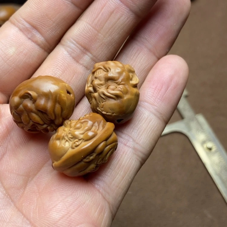 【闪购商品】橄榄核核雕恶僧三颗