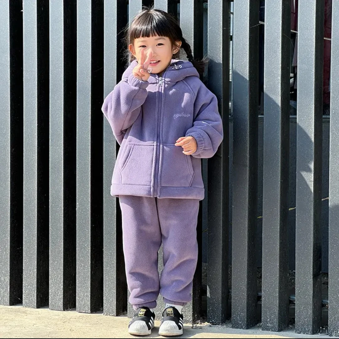 连帽儿童款海豚绒家居服儿童中大童秋冬保暖拉链男女童装加绒加厚