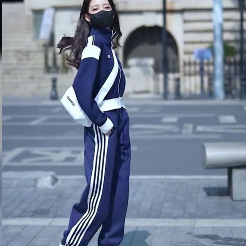 休闲运动套装女2023秋季盐系炸街欧货时尚洋气显瘦外套卫裤两件套