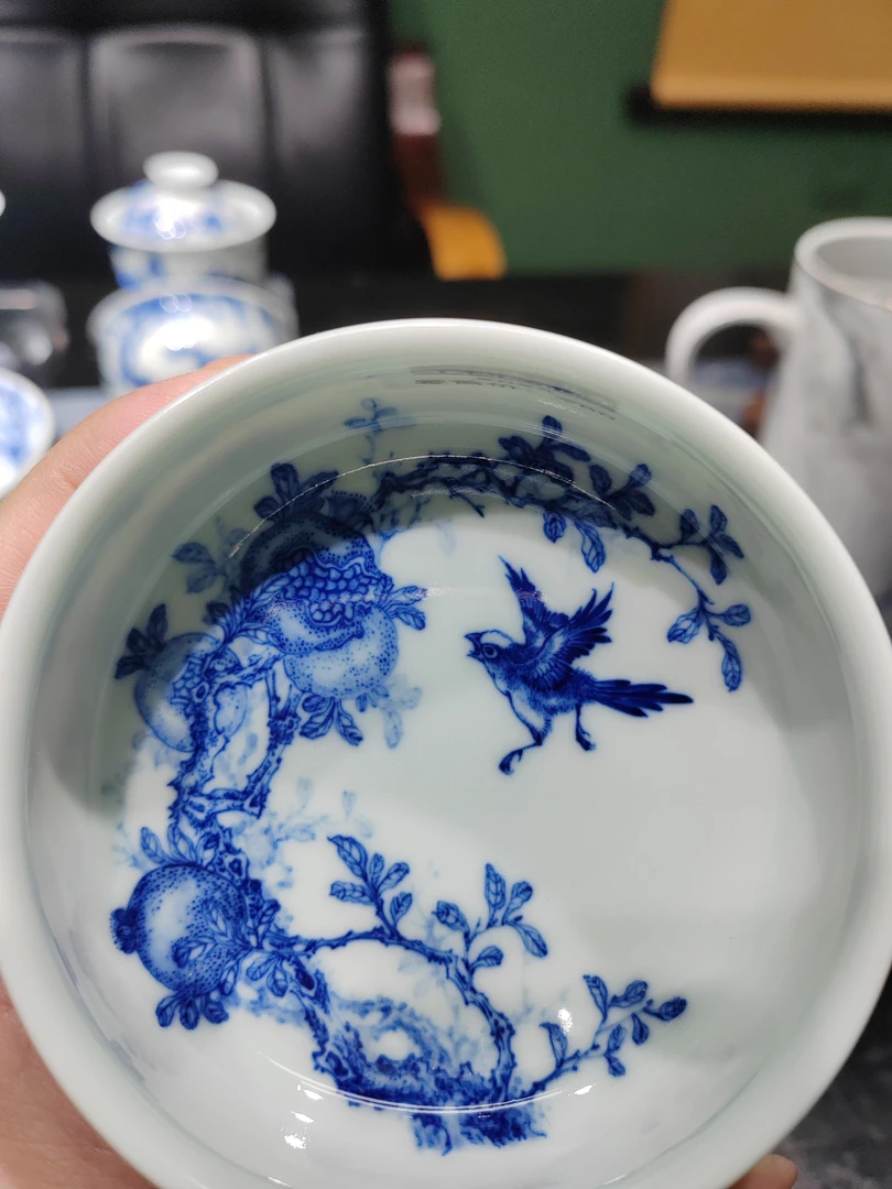 魏巍工作室（石榴白头鸟）