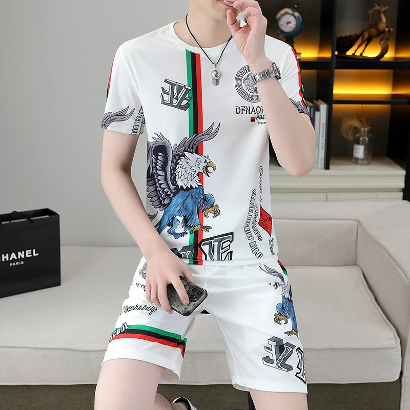 男士新款夏季冰丝套装男帅气薄款速干透气短袖短裤运动休闲两件套