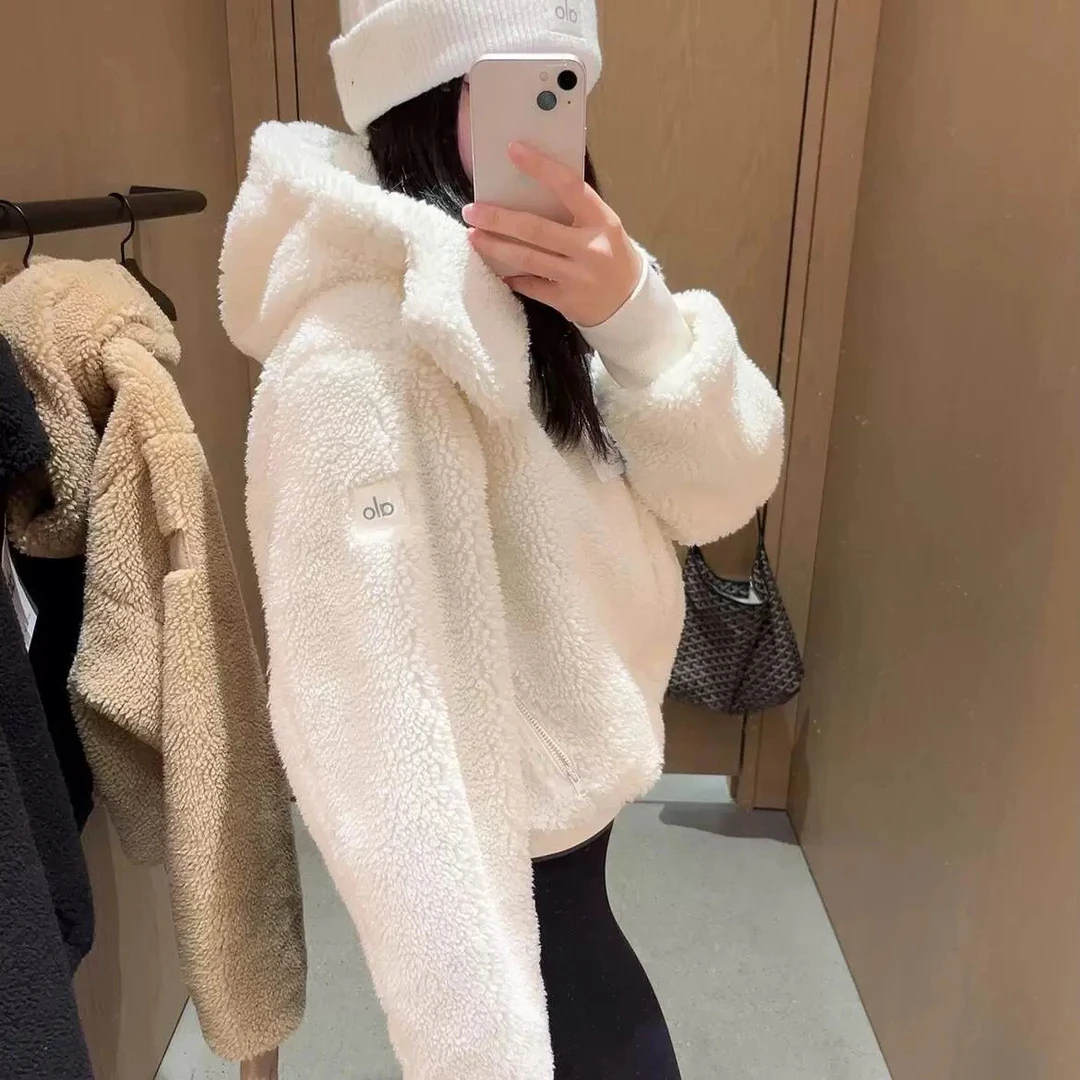 【新链接】仿羊羔毛连帽外套爆好看！