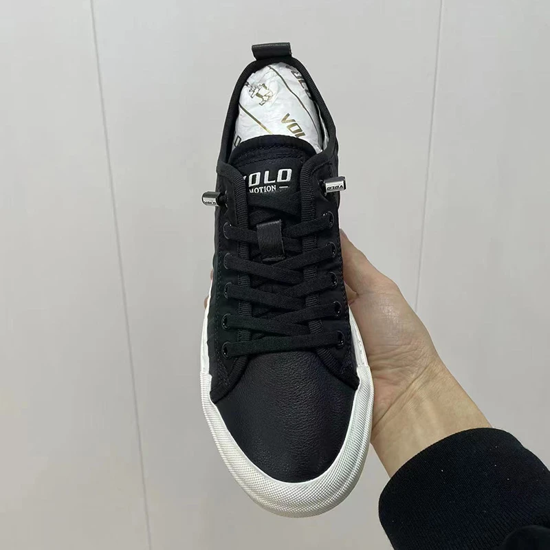 3071男士时尚运动舒适板鞋