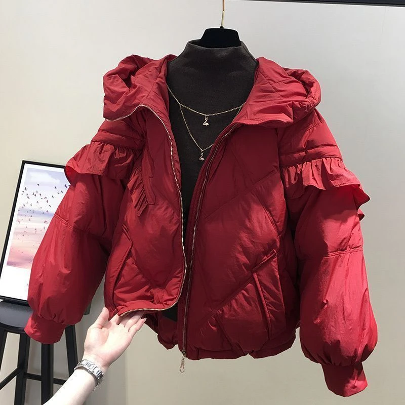 波司断码2023新款羽绒服欧货冬装新款连帽荷叶边羽绒服女时尚洋气