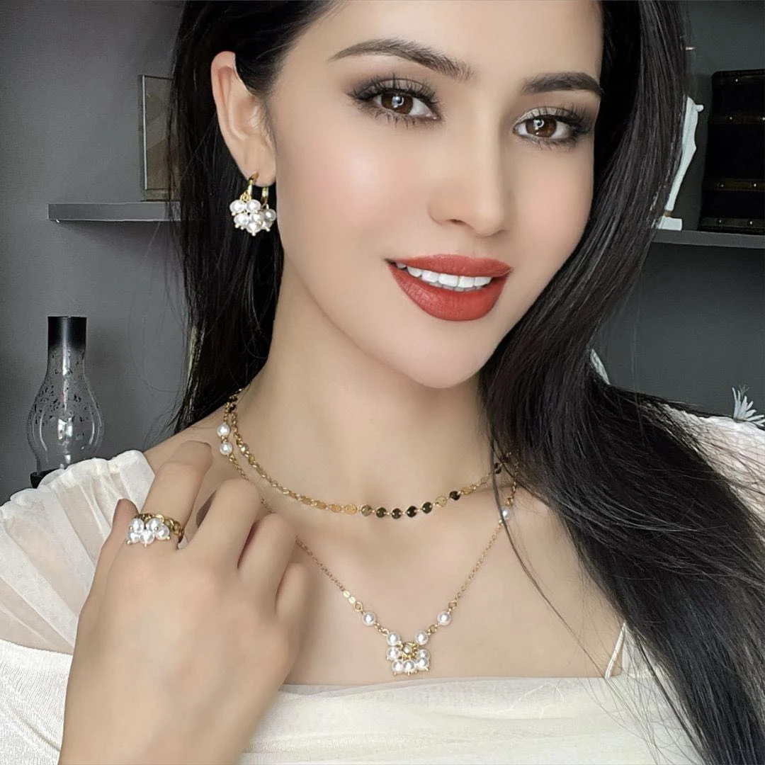 钛钢仿珍珠项链 Xyuer谢雨儿花朵儿珠珠双层链首饰套装