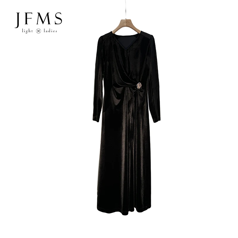 【直播同价】欧洲站2024春季高端金丝绒高级感V领修身连衣裙 Q077