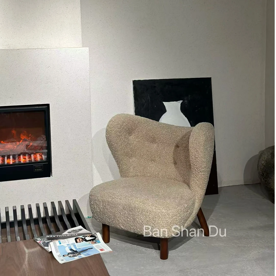北欧单人沙发椅羊羔绒客厅复古风休闲椅设计师实木单椅卧室懒人椅