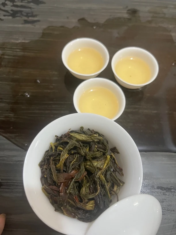 春鸭屎香老丛凤凰单丛银花香   (包装盒随机)