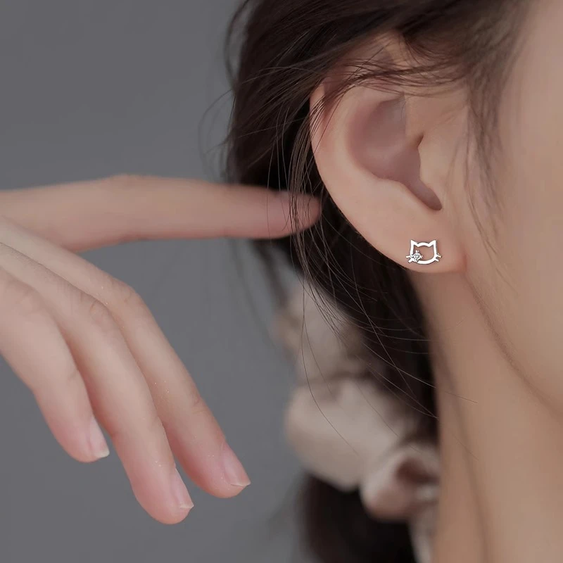kitty猫咪耳钉养耳洞防过敏小众可爱学生气质耳环ins风