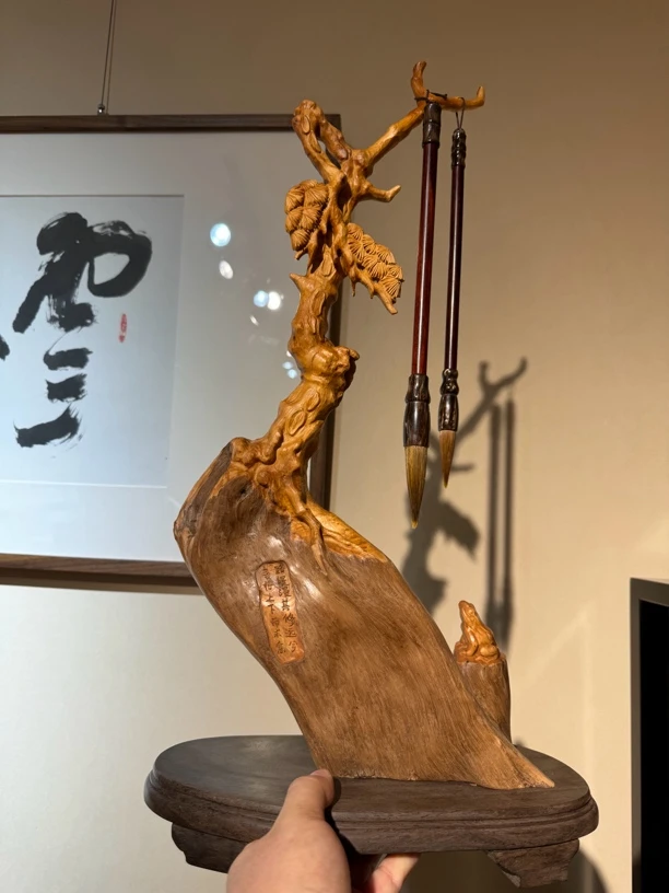 崖柏笔挂珠挂蝈蝈