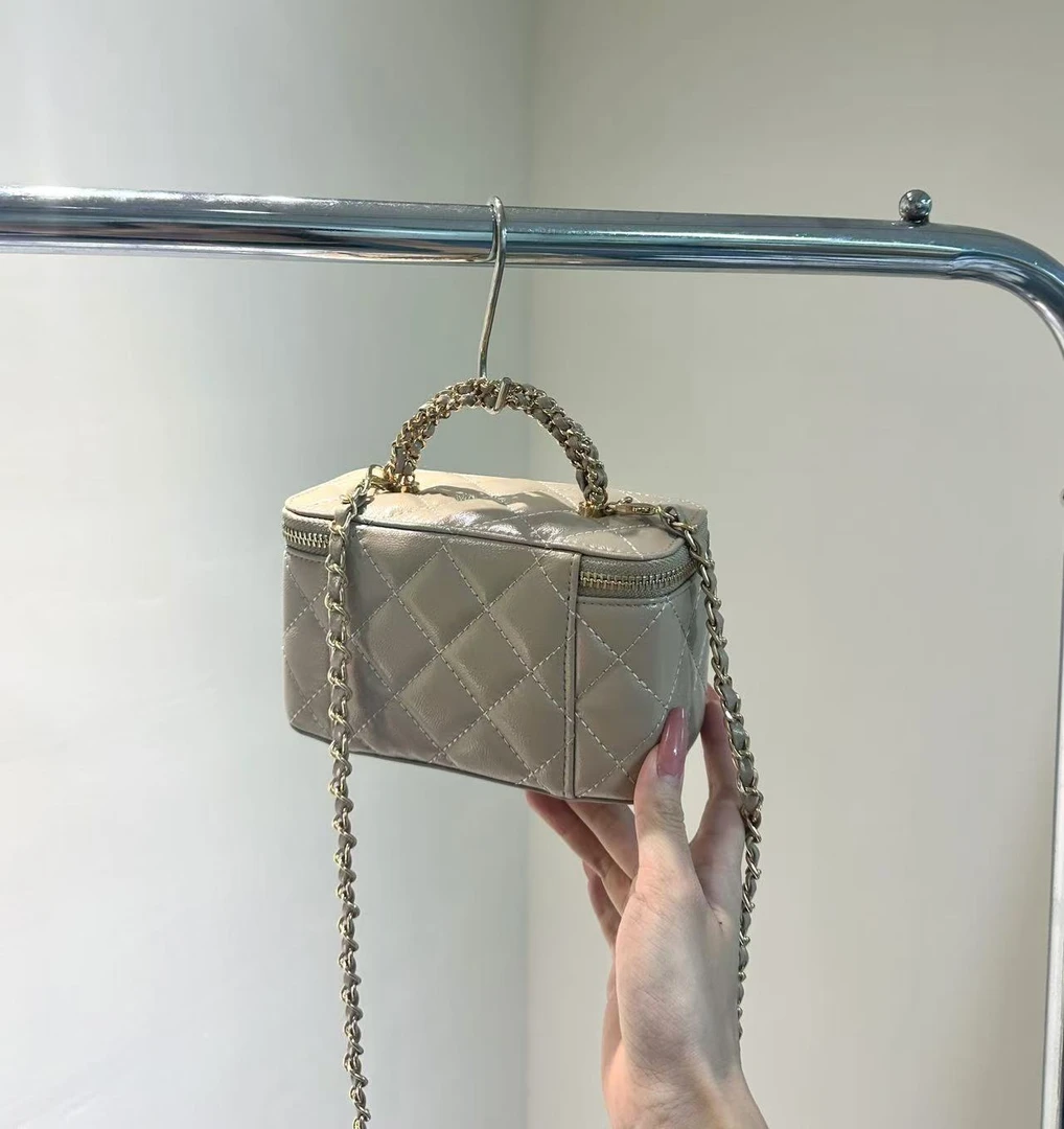 MIAO【交叉手柄化妆盒】高级时尚手柄斜挎包（无公仔挂件）