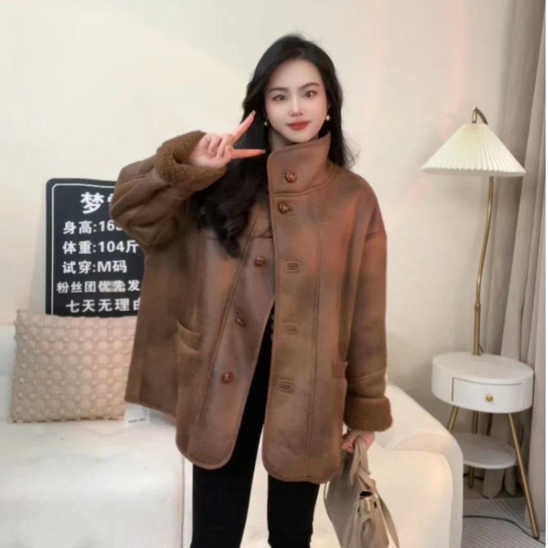 美拉德皮毛一体外套女2023冬季宽松显瘦设计感复古加厚棉服