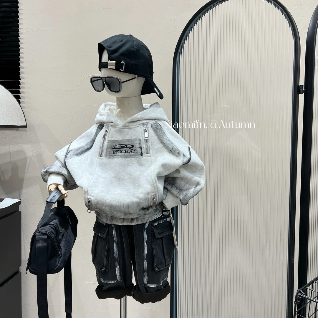 【现货】重工手绘涂鸦韩版男儿童2024秋冬圆领加绒时尚卫衣痞帅1223