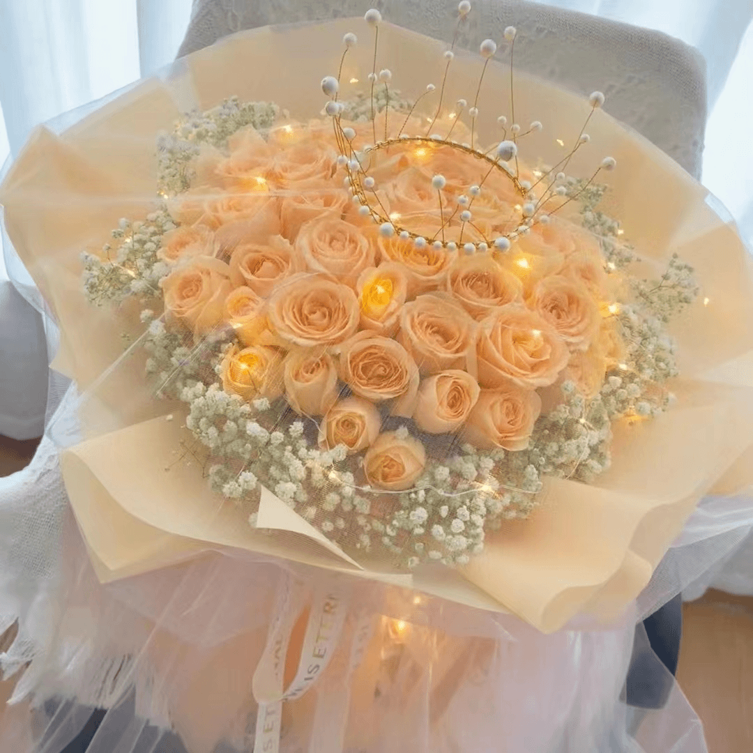 【守候幸福】33朵香槟玫瑰花束送彩灯皇冠生日鲜花节日礼物教师节A