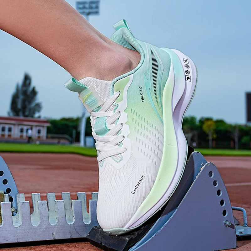 碳板赤兔8.0跑鞋男款软底舒适薄网轻便透气体育生训练竞速运动鞋