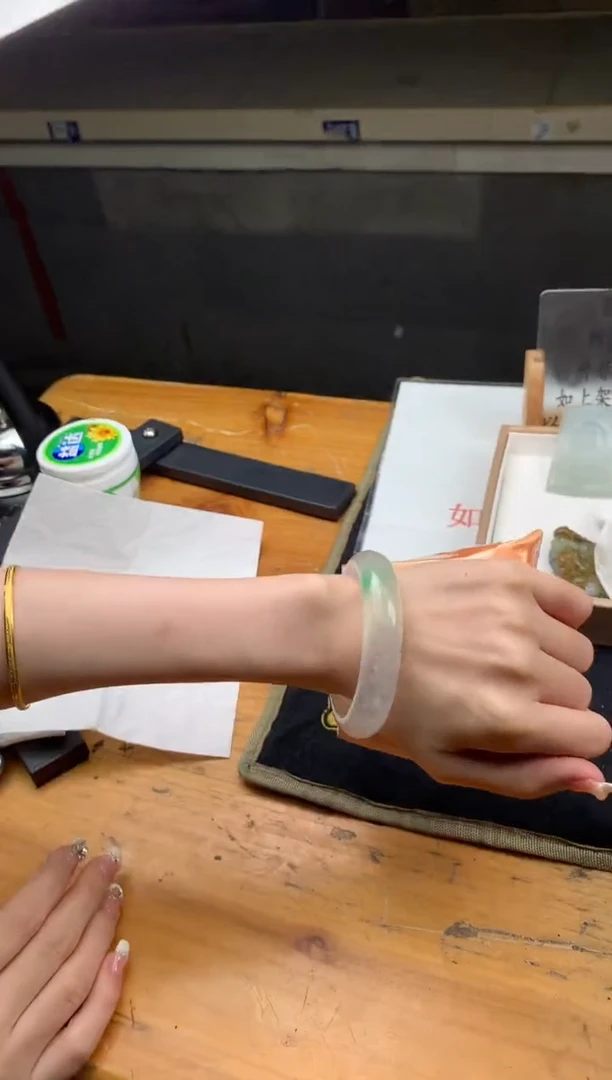 【闪购商品】定制翡翠未镶嵌544654654