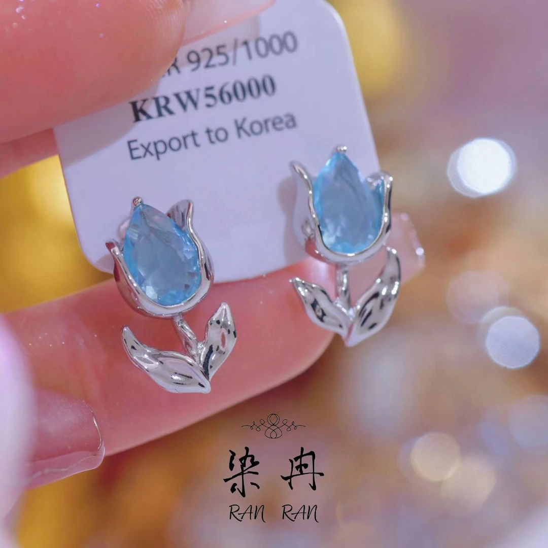 铜合金耳饰 【清冷郁金香】精致小巧耳钉法式小清新女耳环E39小众