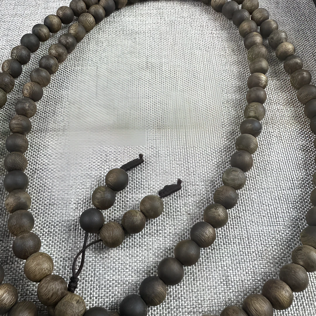 海南种植绿奇楠莺歌绿沉香多圈手串