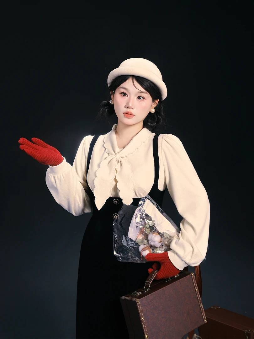 月半鱼【兔耳朵衬衫】红人上新白色冬季内搭高级感法式小众针织上衣