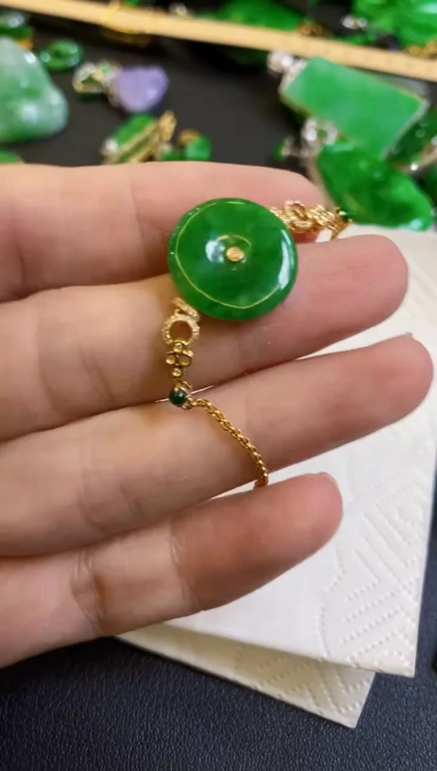 【闪购商品】定制翡翠18K金镶嵌手链