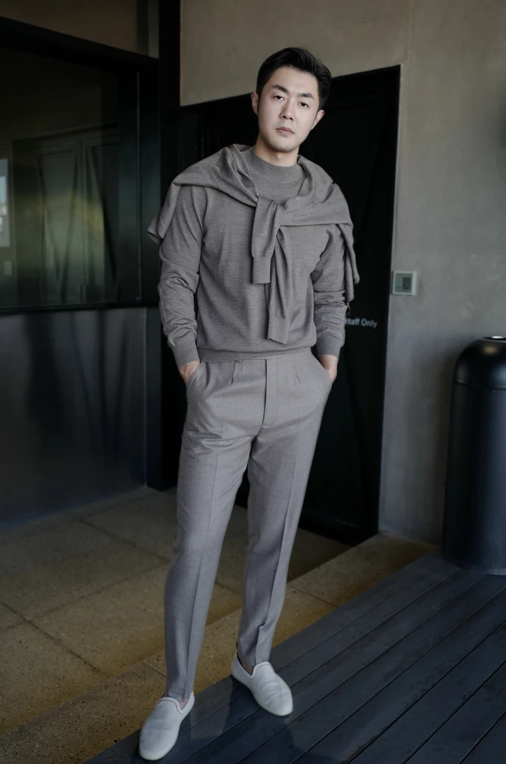 男士羊毛半高领毛衣圆领套头针织衫打底 时尚简约两件套开衫黑色