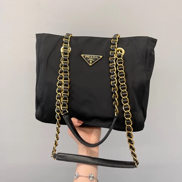 95新 Prada/普拉达 30金标降落伞单肩流浪包061502