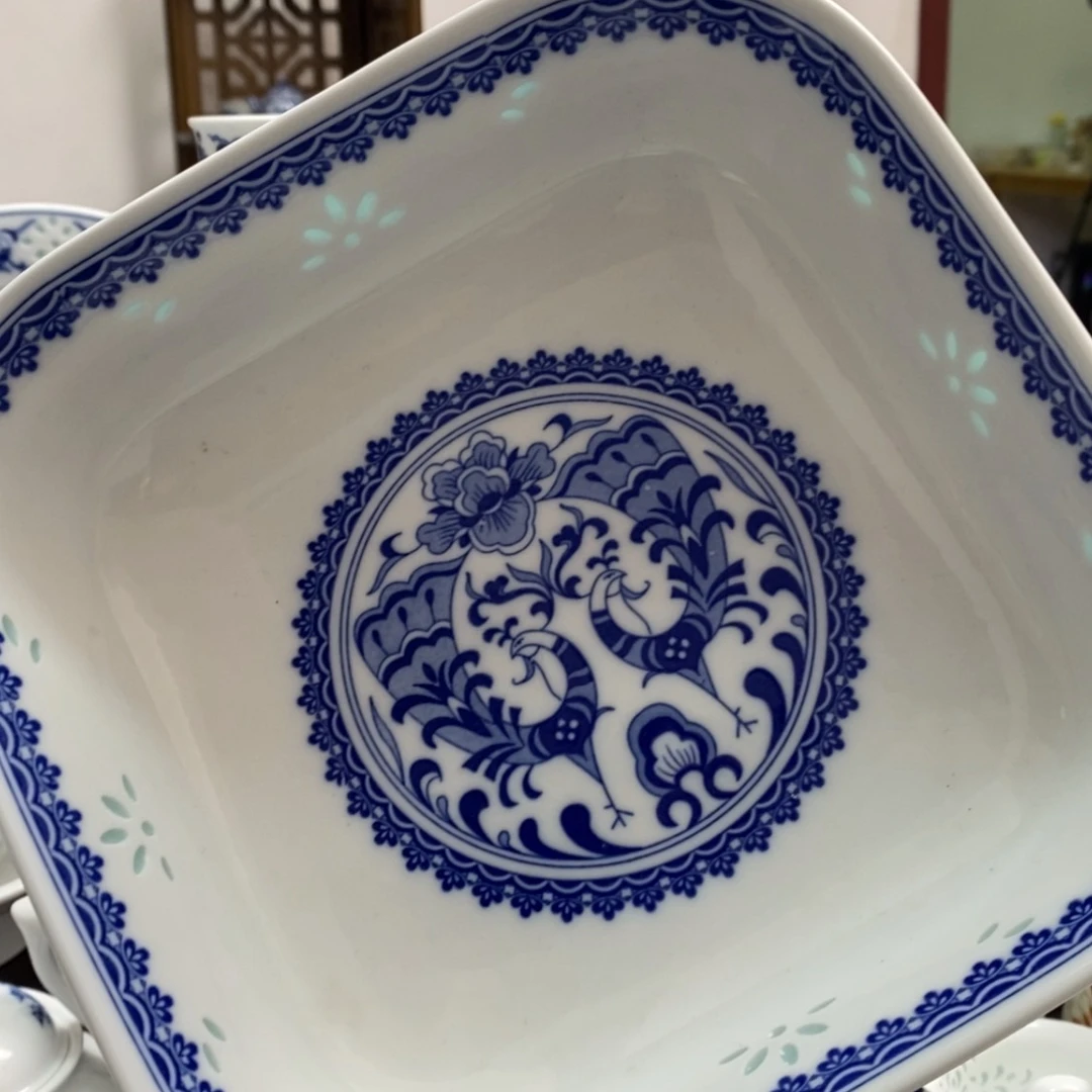 【闪购商品】瓷盘玲珑