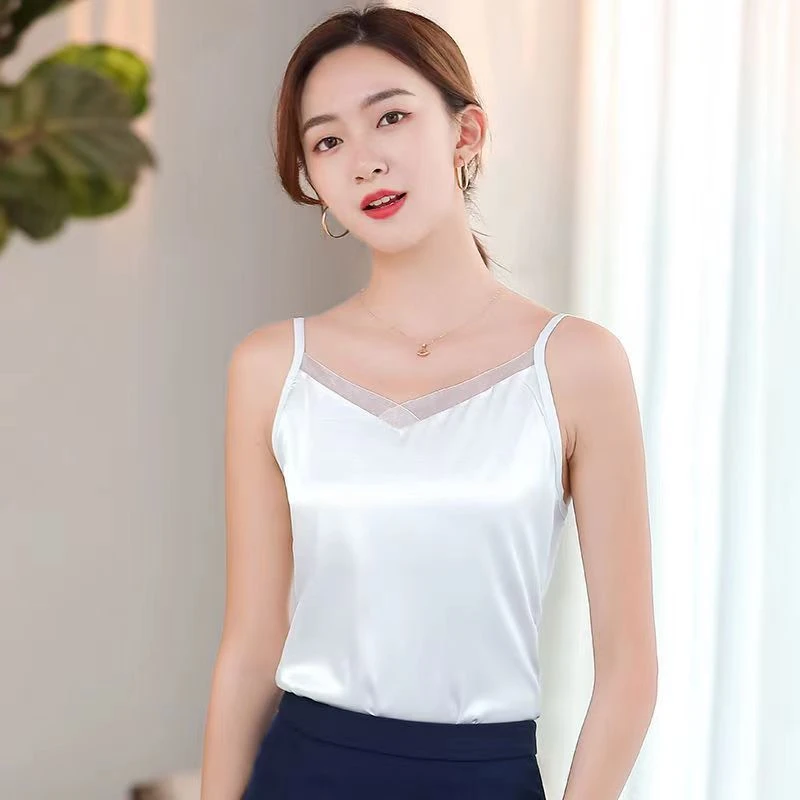 2025新款短款设计感吊带背心女打底西装内搭醋酸缎面小众外穿上衣