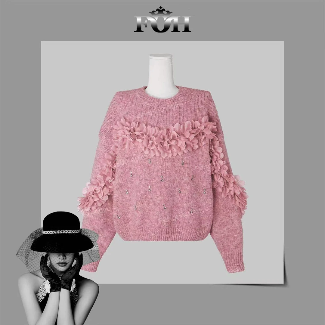 【封后轻奢设计】2024秋冬新款圆领花瓣提花钉钻毛衣8208