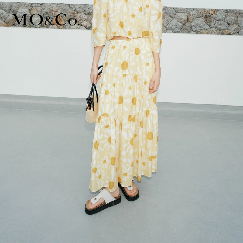 MOCO度假风雏菊印花长款半身裙MBD2SKTT51