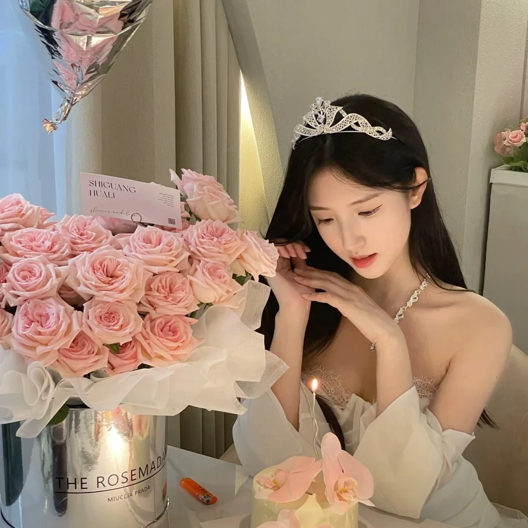 蝴蝶兰混搭粉荔枝玫瑰鲜花花束同城配送送女友送闺蜜生日见面礼物