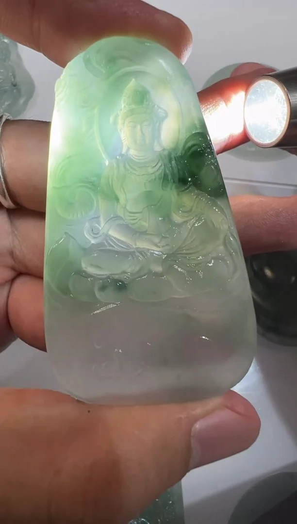 【闪购商品】定制翡翠未镶嵌普贤