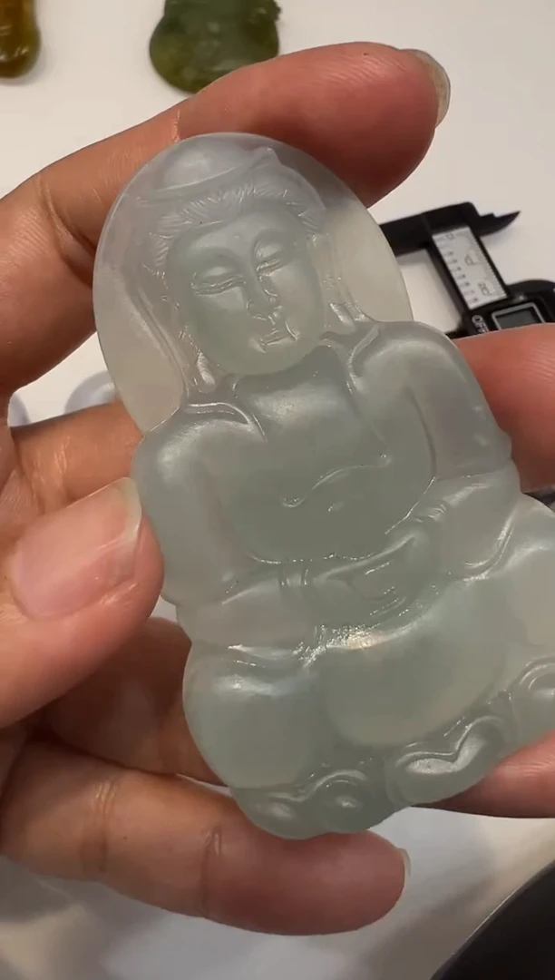 【闪购商品】定制翡翠未镶嵌观音