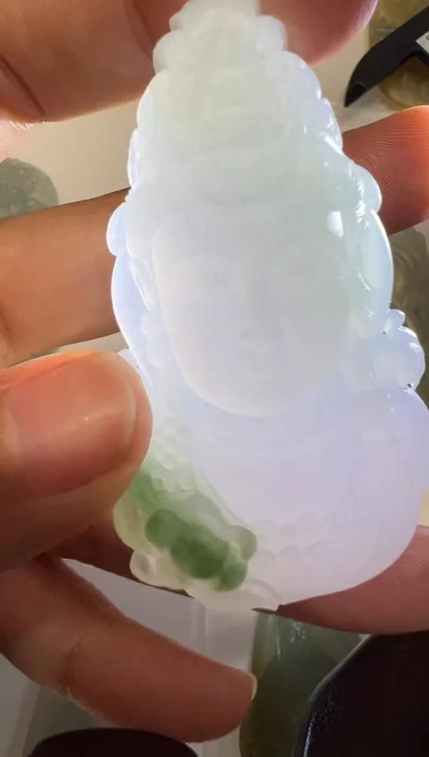 【闪购商品】定制翡翠未镶嵌观音