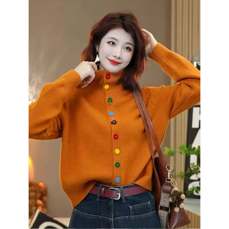 秋冬百搭针织开衫女2024爆款今年流行设计感彩色单排扣加厚毛衣女