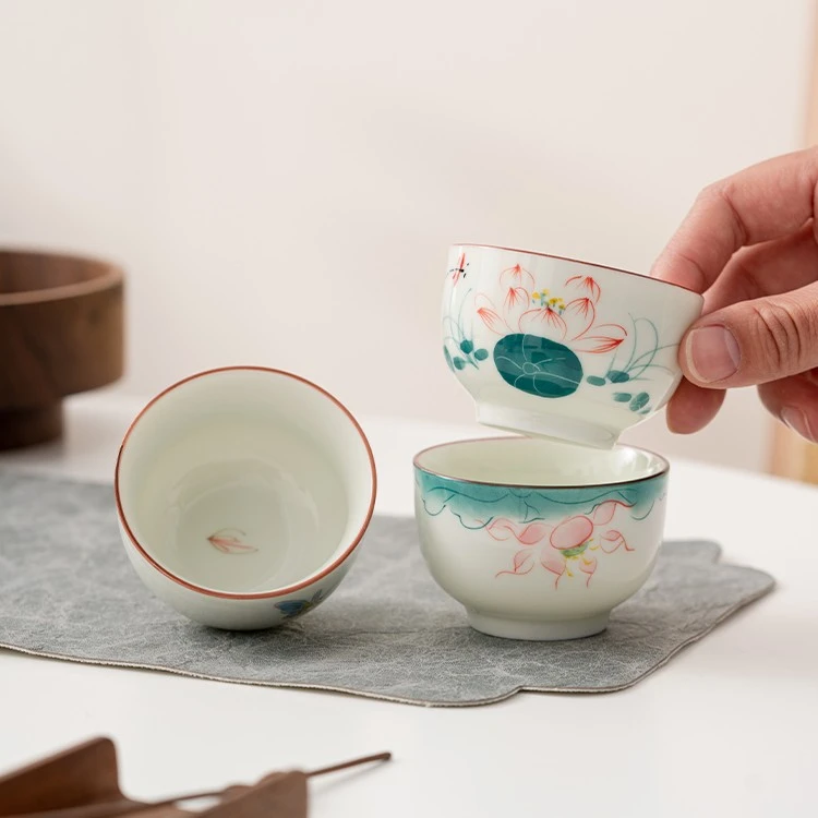 手工釉下彩手绘白瓷主人杯功夫茶杯小号个人专用杯品茗杯散装多人