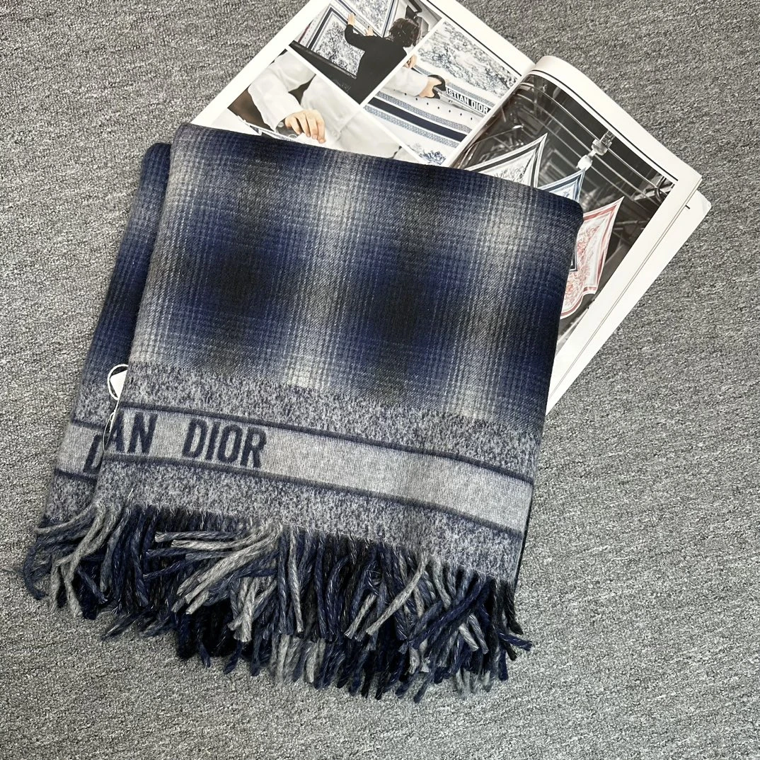 全新未使用 DIOR/迪奥 蓝色格子大披肩时尚羊毛大方巾围巾114871