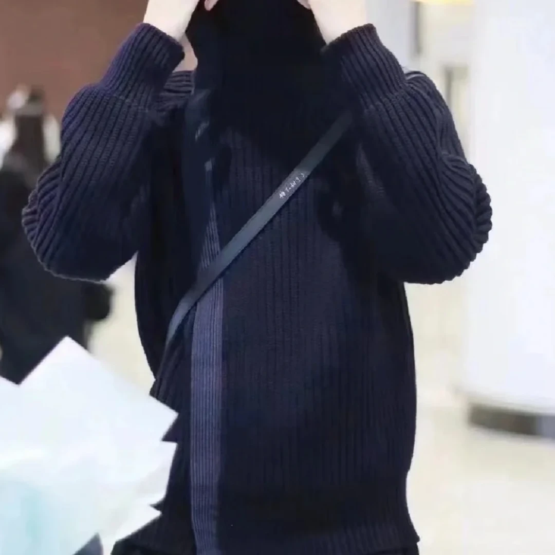 全新未使用 DIOR/迪奥 男士深蓝色侧拉链粗棒毛衣114397百搭舒适