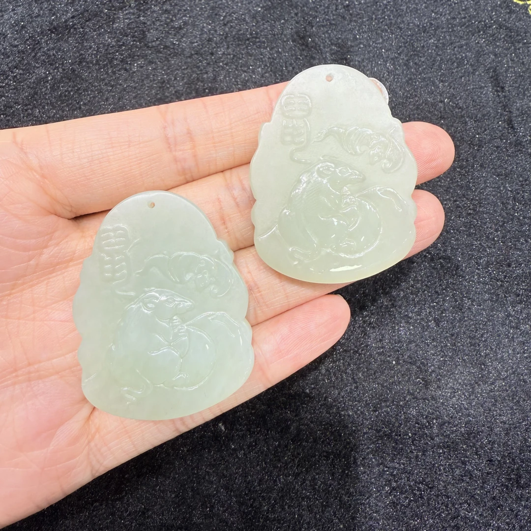 H【麦子家族】和田玉十二生肖八大守护牌子吊坠多样性发一D0610