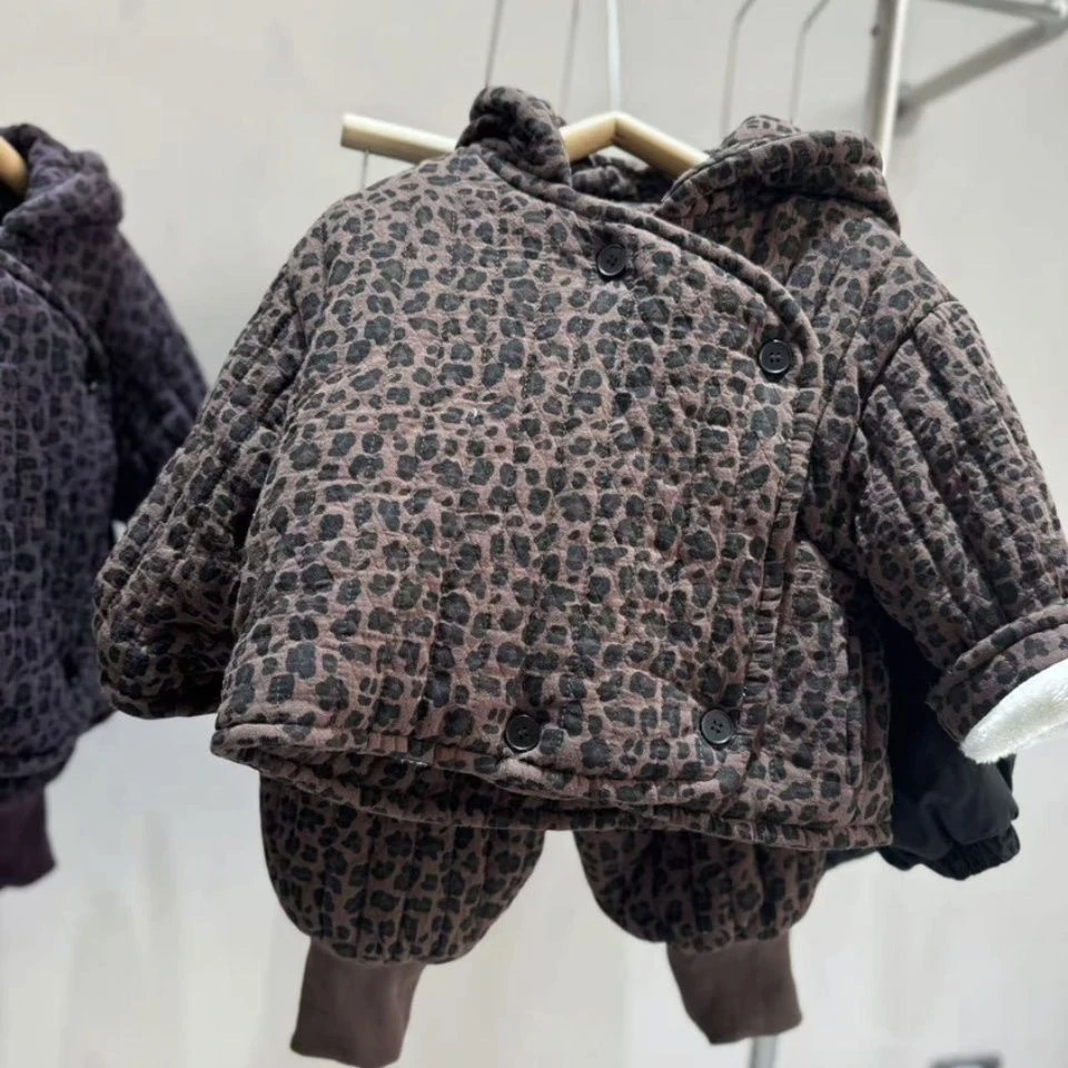 儿童男女童冬季套装加厚2025新款洋气时尚豹纹加绒宝宝两件套