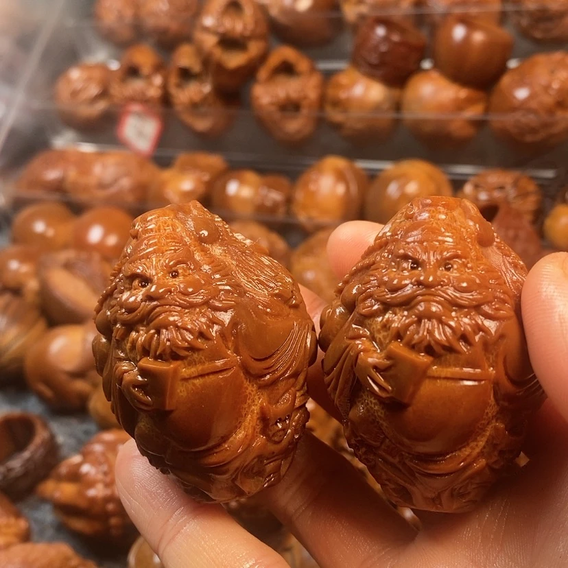 【闪购商品】橄榄核吊坠李*勒钟馗