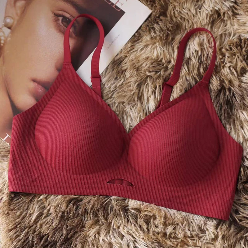 秋冬舒适聚拢显大无痕内衣女上托防下垂性感透气无钢圈软支撑文胸