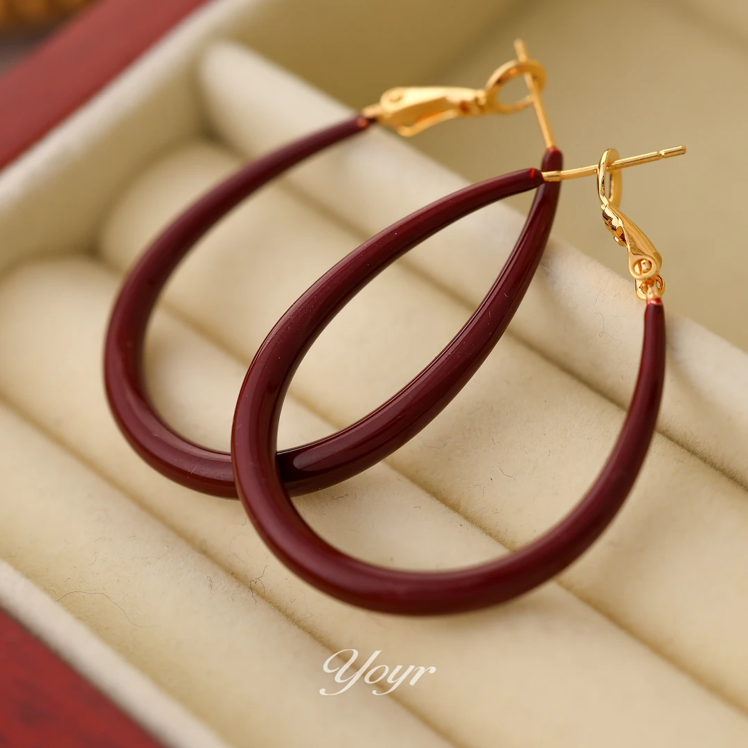 YOYR 铜合金耳饰 【月亮姐街定制】安可拉红月牙耳圈简约复古耳环