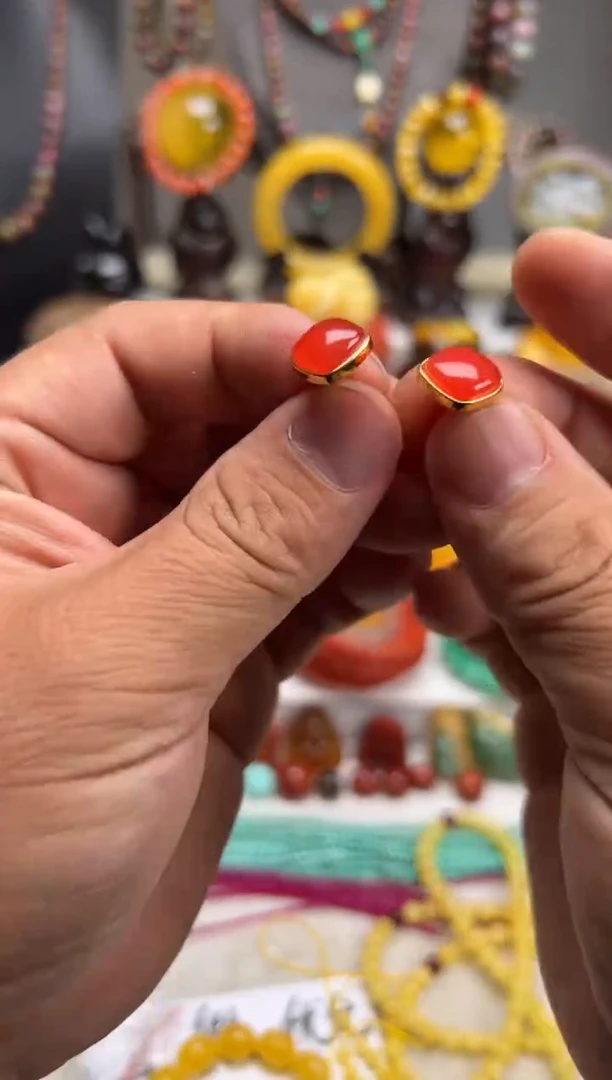 【闪购商品】南红玛瑙珠宝奇石未镶嵌多样性发一件/无证书/方的